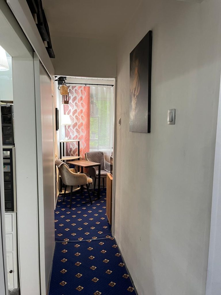 1-к. квартира, 32 кв.м, 2/3 эт.
Санкт-Петербург, Пушкинский район, Павловск, Пионерская ул., 13