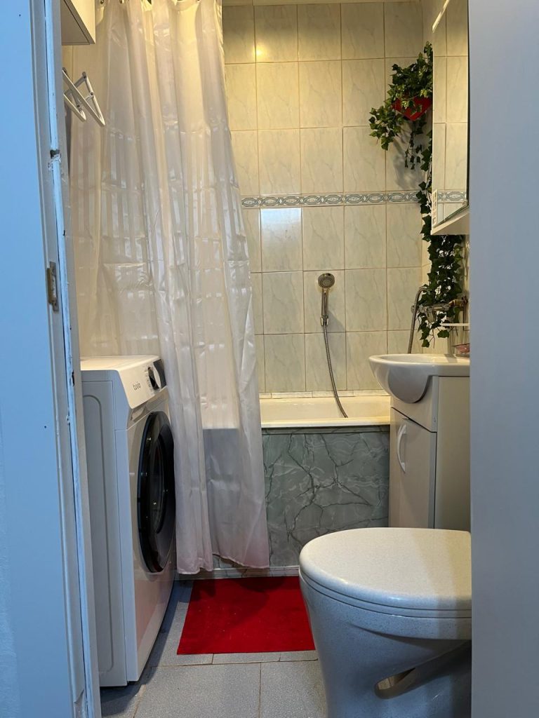 1-к. квартира, 32 кв.м, 2/3 эт.
Санкт-Петербург, Пушкинский район, Павловск, Пионерская ул., 13