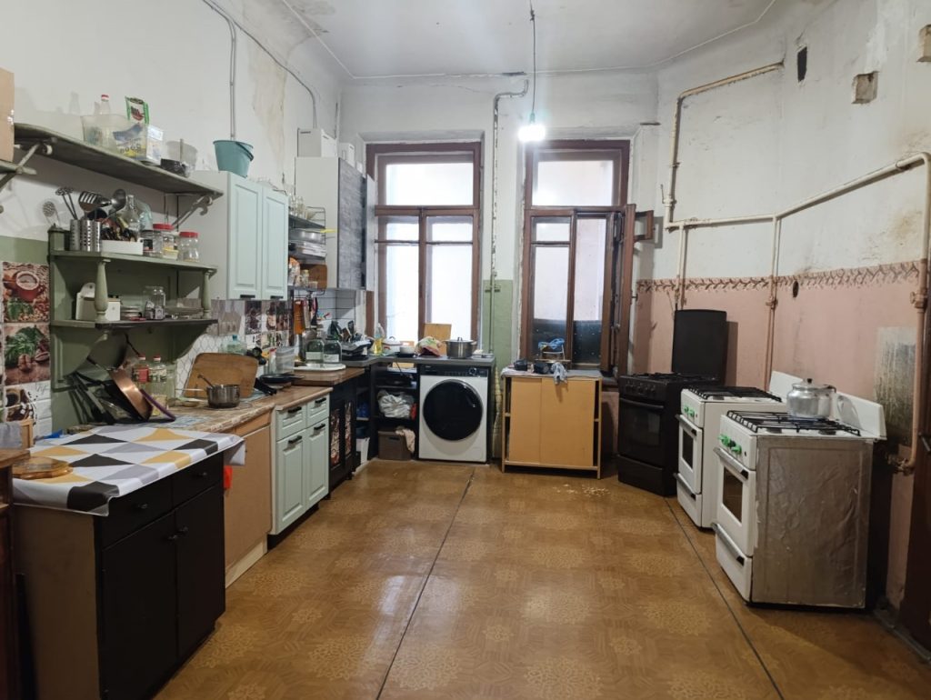 Комната 20,2 кв.м. в 9-к., 3/7 эт.
Санкт-Петербург, Центральный район, Мытнинская улица, 9