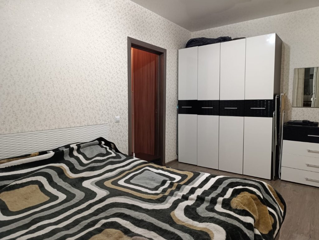 2-к. квартира, 52,2 кв.м., 15/16 эт.
Санкт-Петербург, Красносельский район, ул. Маршала Захарова, 50к1