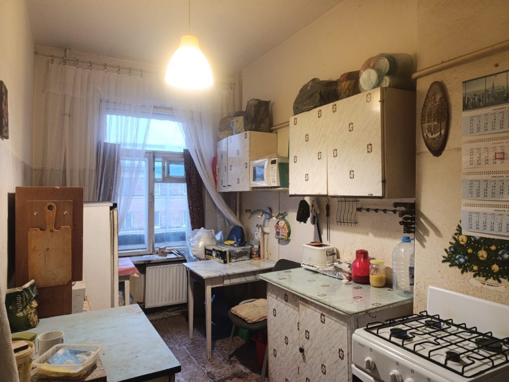 Комната 22,5 кв.м. в 3-к., 4/5 эт.
Санкт-Петербург,Выборгском район, Нейшлотский пер., 5