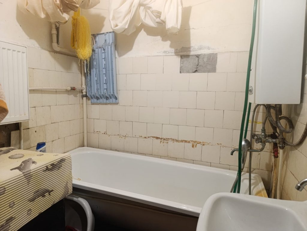 Комната 22,5 кв.м. в 3-к., 4/5 эт.
Санкт-Петербург,Выборгском район, Нейшлотский пер., 5