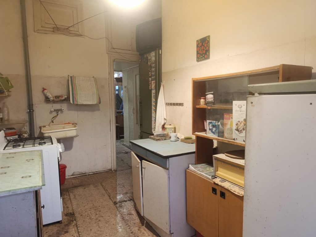 Комната 22,5 кв.м. в 3-к., 4/5 эт.
Санкт-Петербург,Выборгском район, Нейшлотский пер., 5