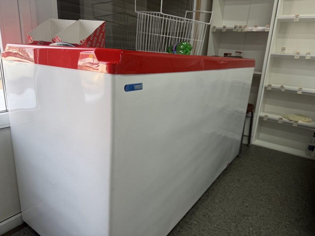 Торговая площадь, 24 м²
Ленинградская область., Гатчинский райoн, Гатчинское городское поселение, Гатчина, Ленинградское шоссе., 10